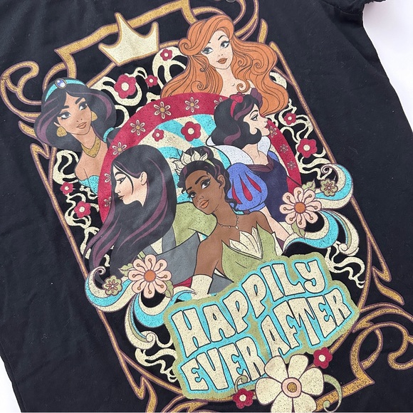 NWT Disney Princess Shirt + Water Bottle Lot - Picture 2 of 8